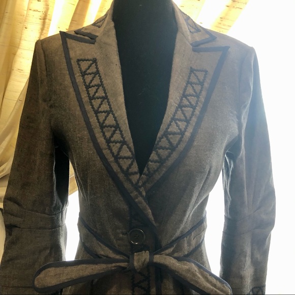 BCBG MAXAZRIA linen and cotton blazer - Picture 2 of 4